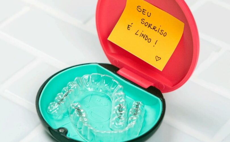 A ClearCorrect é a solução perfeita para quem busca alinhar seus dentes de forma prática